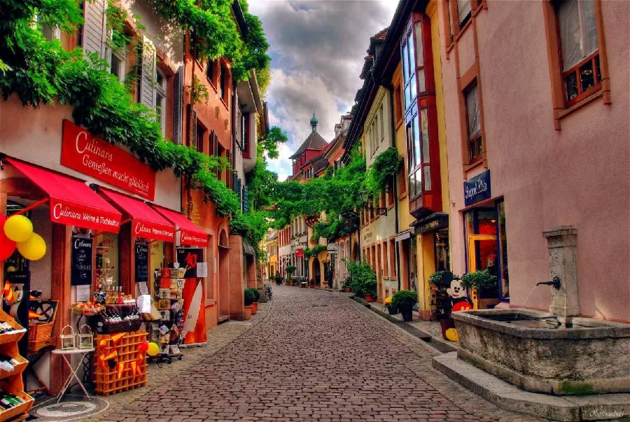 Free download of photography files from the amazing countries of Europe