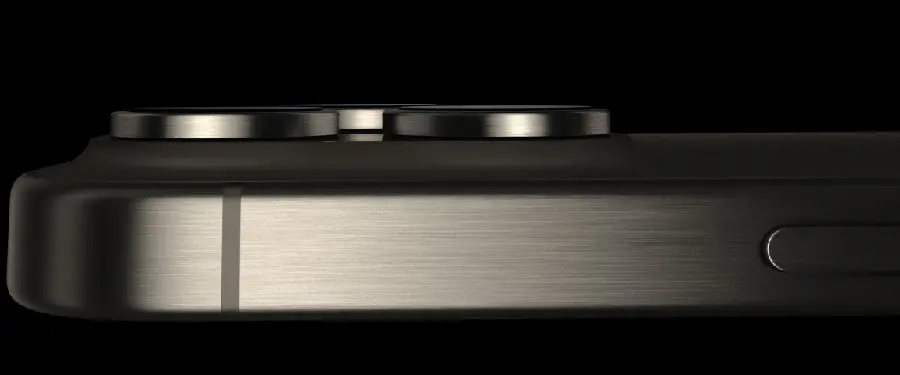 Photo of the curved and narrow edges of the iPhone 15 Pro Max display