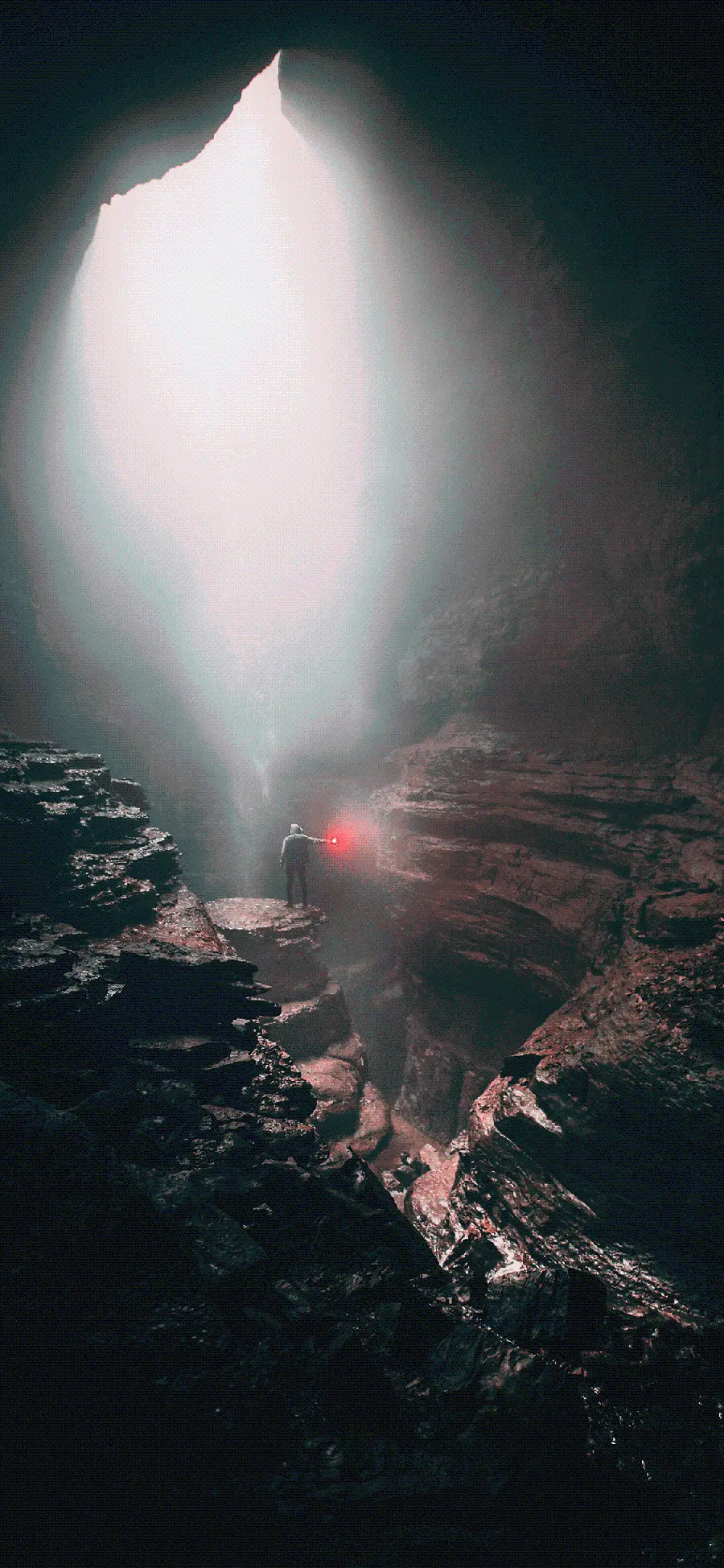 Photo inside a dark cave and Scary for phone background 
