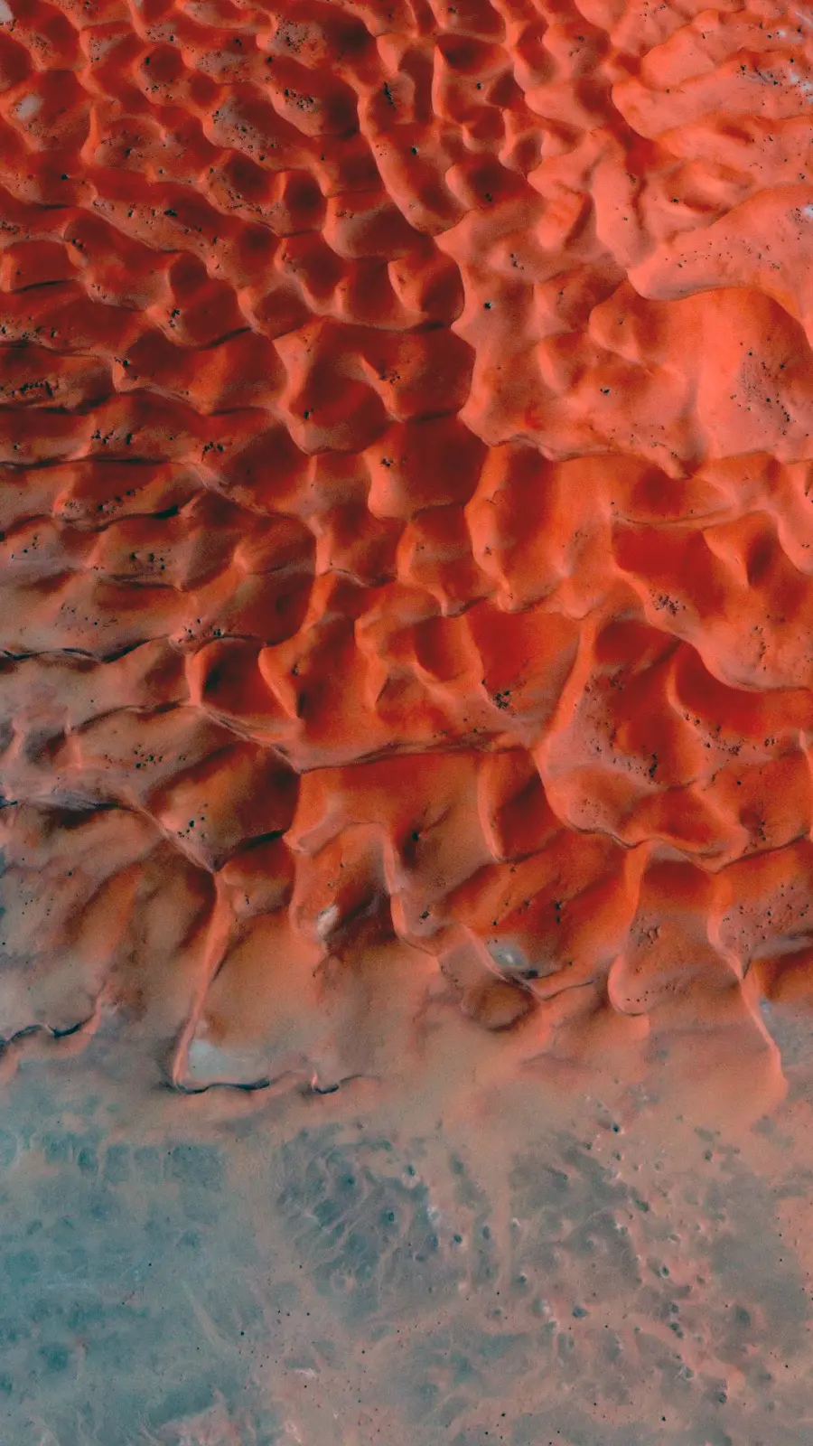 Colored sand photo of the Persian Gulf and Hormozgan for the Samsung Galaxy A34 wallpaper