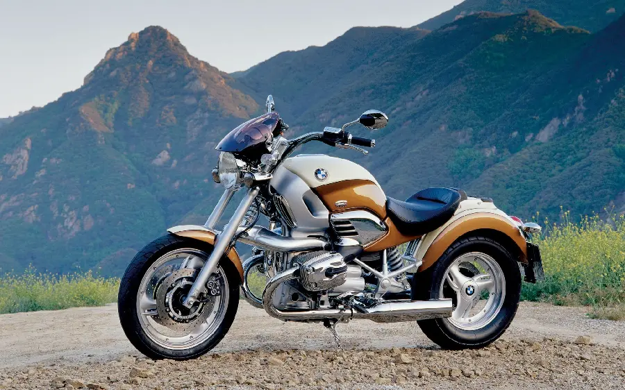 The latest Windows wallpaper for motorcyclists 