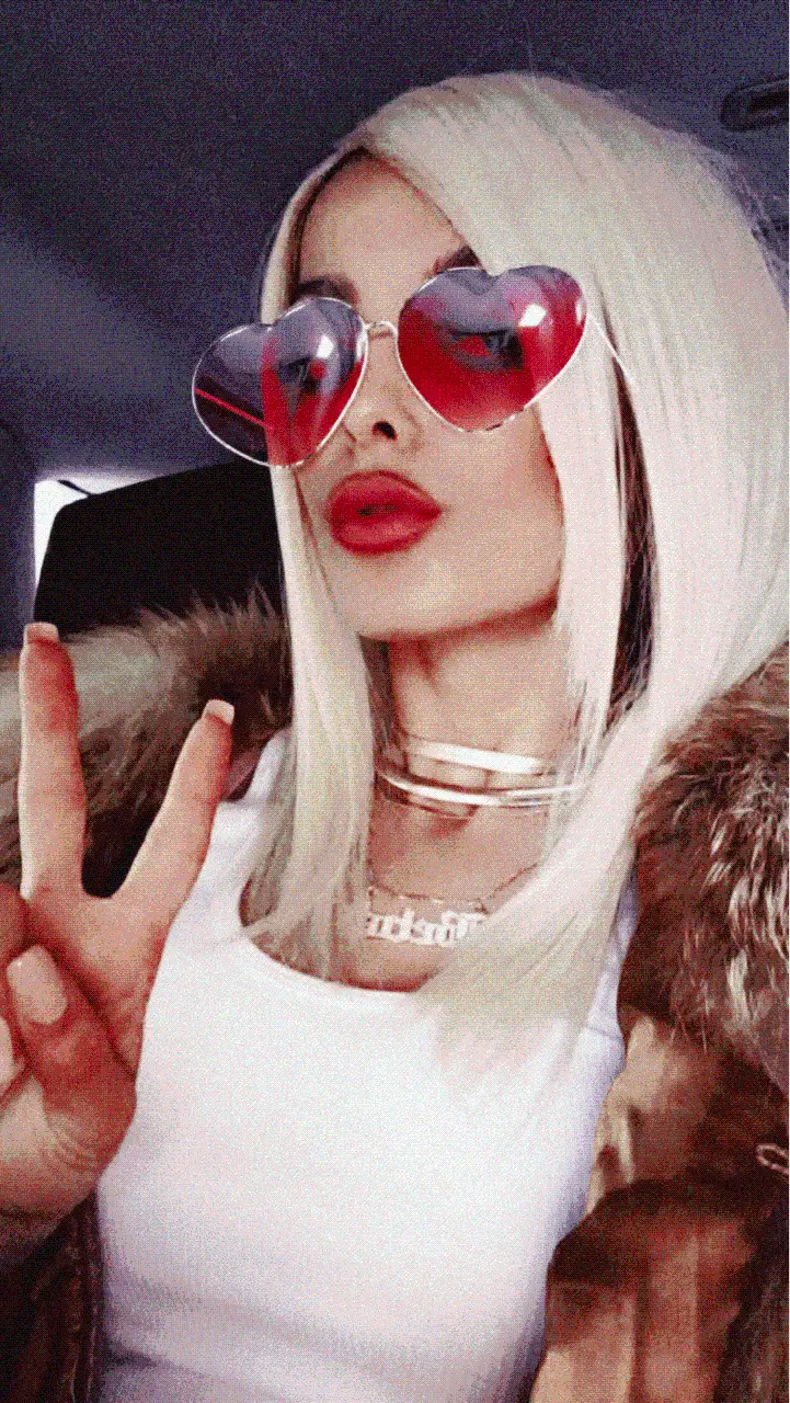 Profile photo of Bebe Rexha for Instagram stories and posts of fan pages