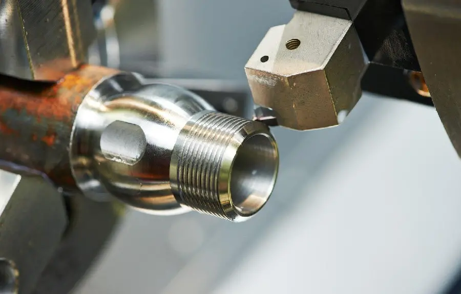 Photo of metallurgical engineering used in the automotive industry Sazi