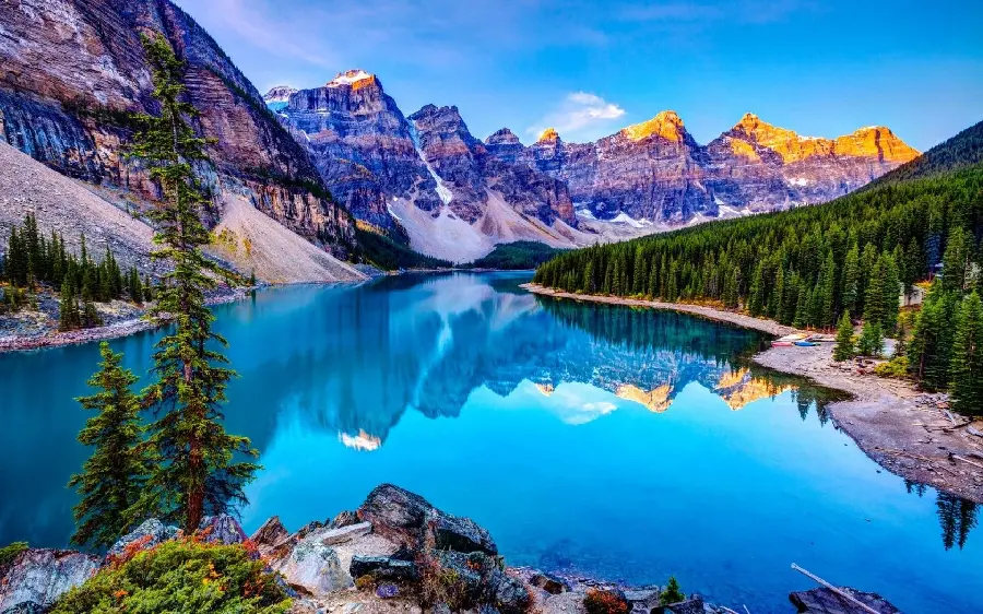 The most downloaded beautiful and relaxing photo of a full-water lake in the Himalayan mountains
