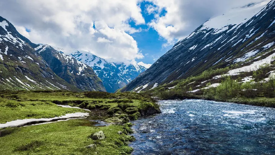 The most downloaded background photo of the eye-catching nature of Norway for Insta profile
