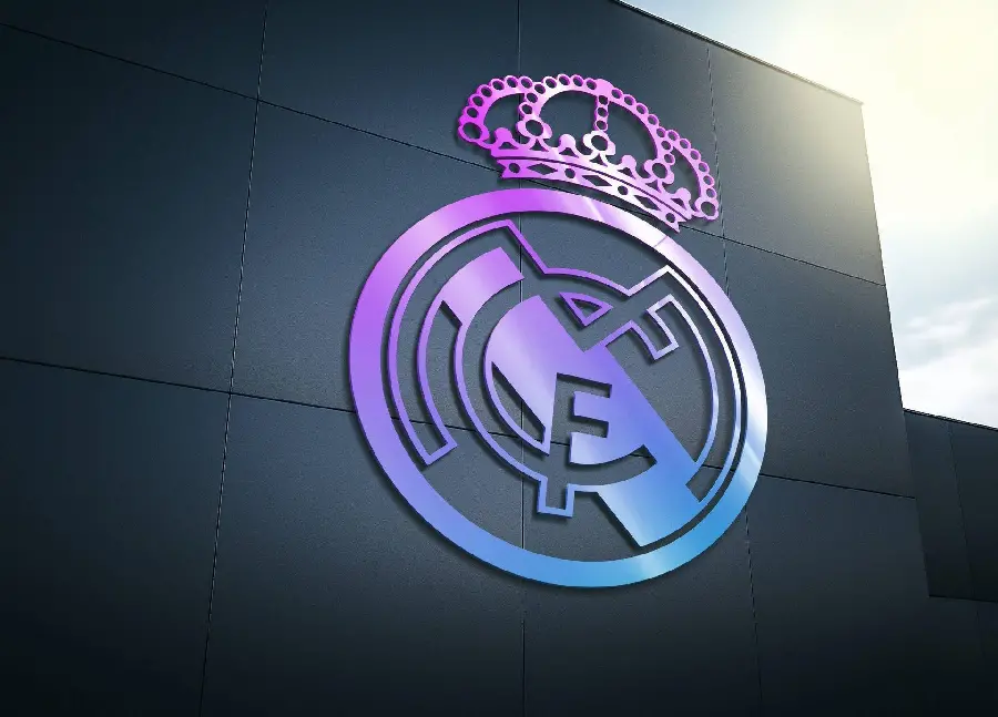 A magnificent image of the Real Madrid club logo on a luxurious building