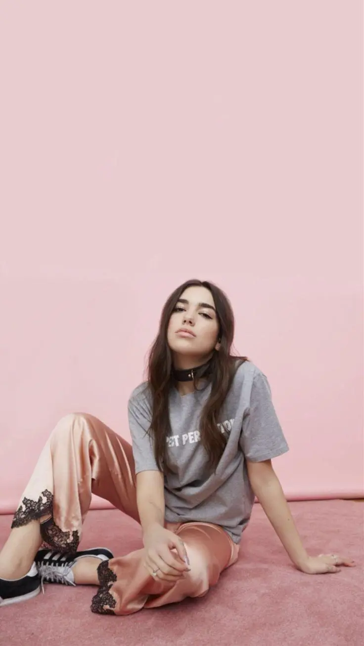 Wallpaper of Dua Lipa, a singer with a unique and special voice