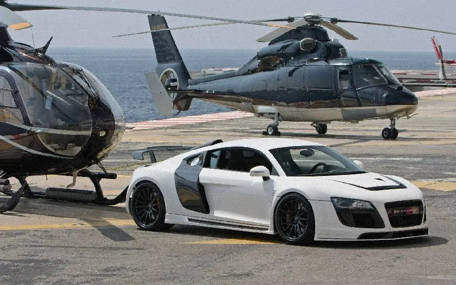 Types of helicopters and private cars belonging to wealthy and powerful people