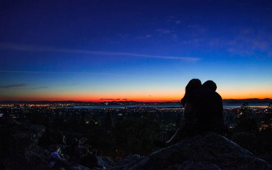 Romantic 4K Photo to Create Romantic Text Photo