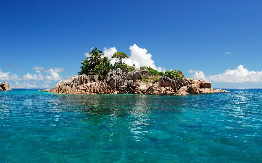 Download free and very beautiful background photo of nature in the blue sky
