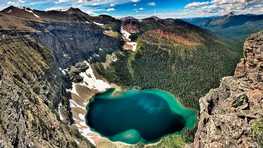 Download a beautiful and attractive wallpaper photo of pure and extraordinary nature with the highest quality 