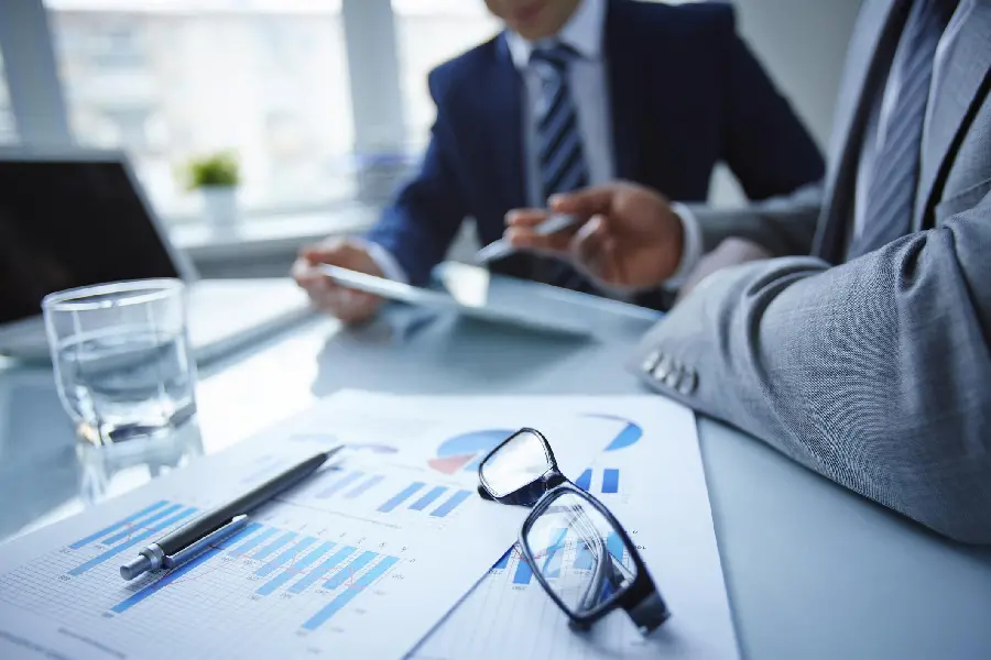 Download Free Stock Photos Consulting and Career Guidance 