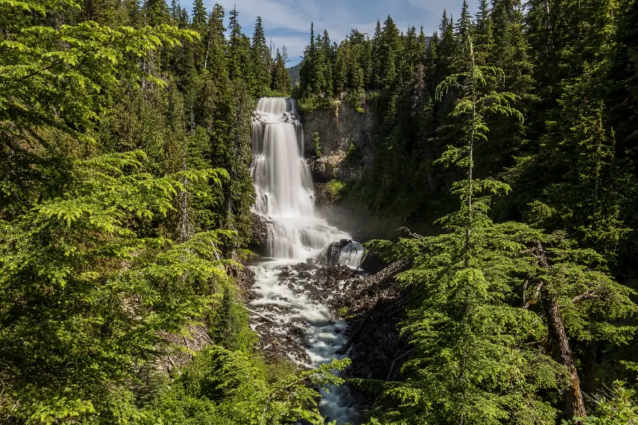 The best amazing natural tourist attraction 