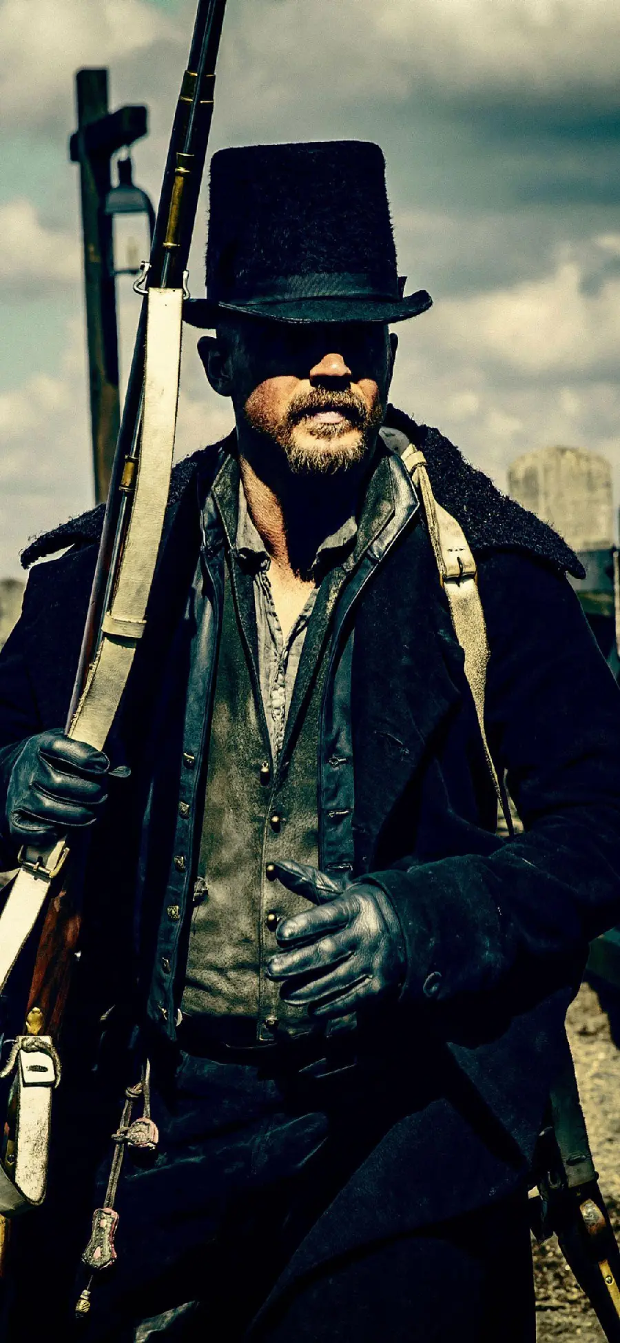 Tom Hardy's creepy photo in the series Peaky Blinders