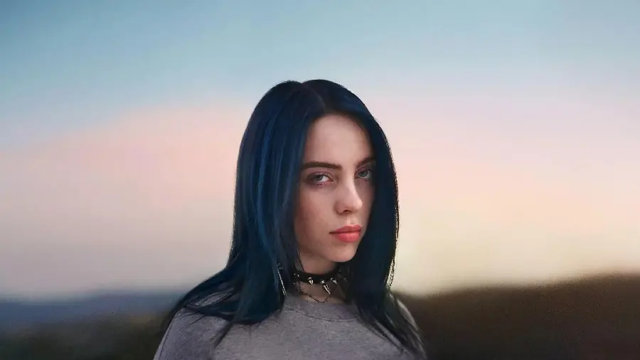 Billie Eilish profile picture, modern music singer billie eilish 