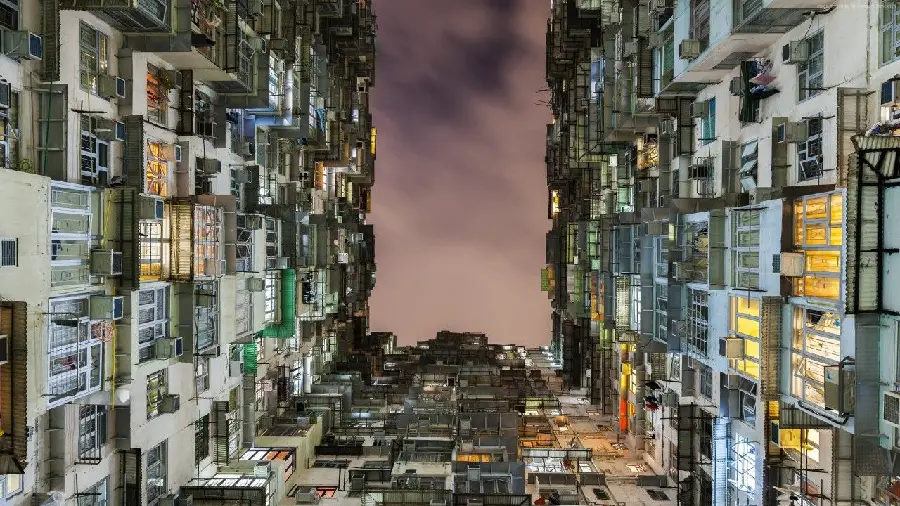 Photo with the best angle of photography of interesting buildings 