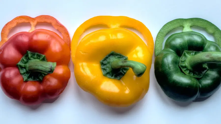 Cool and interesting background image of colorful bell peppers 