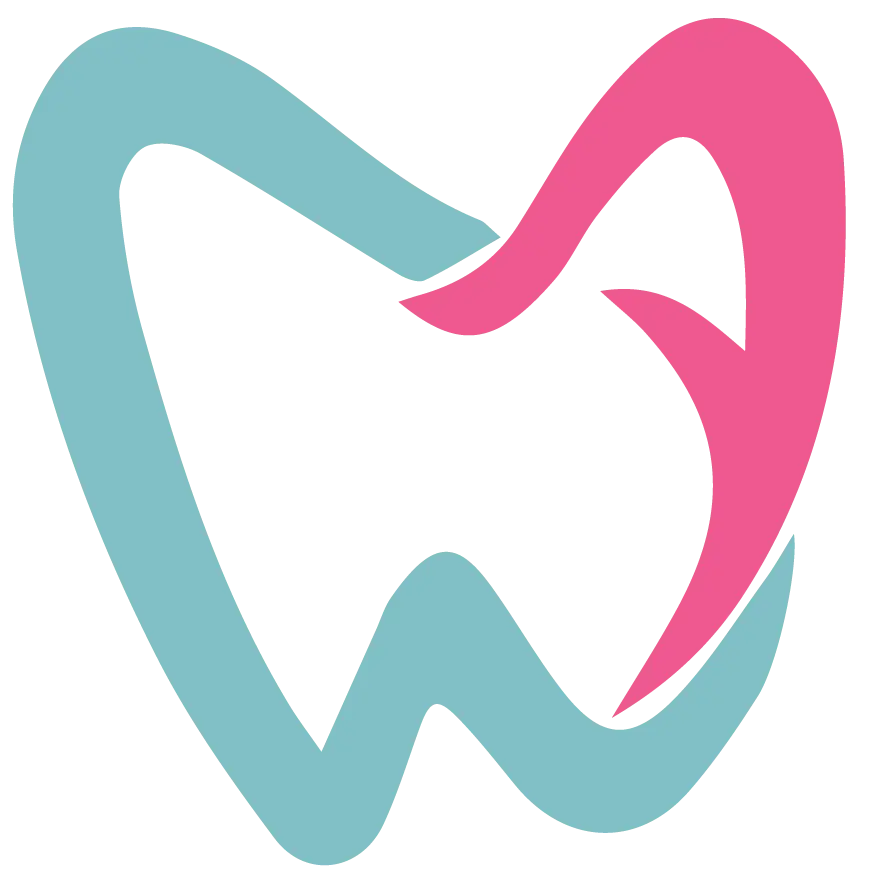 Download PNG image of a healthy tooth and apple design for a logo 
