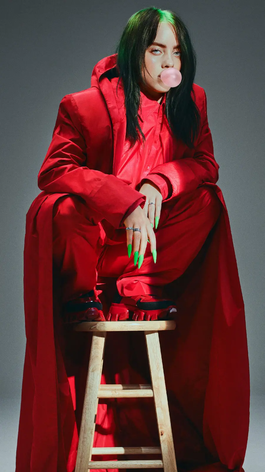 Bilie Eilish Profile PhotoWinner of the prestigious Grammy Music Award 