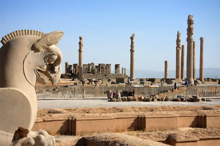 A stunning photo of Persepolis, one of the most magnificent historical monuments in the world