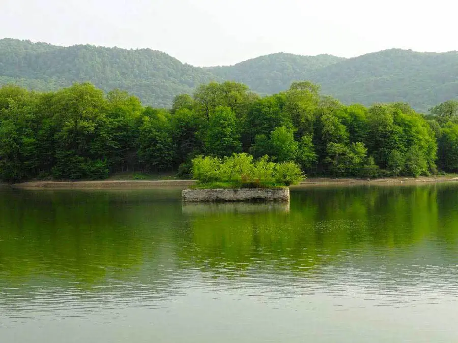 Free photo of the landscape and scenery of northern Iran, a beautiful tourist area