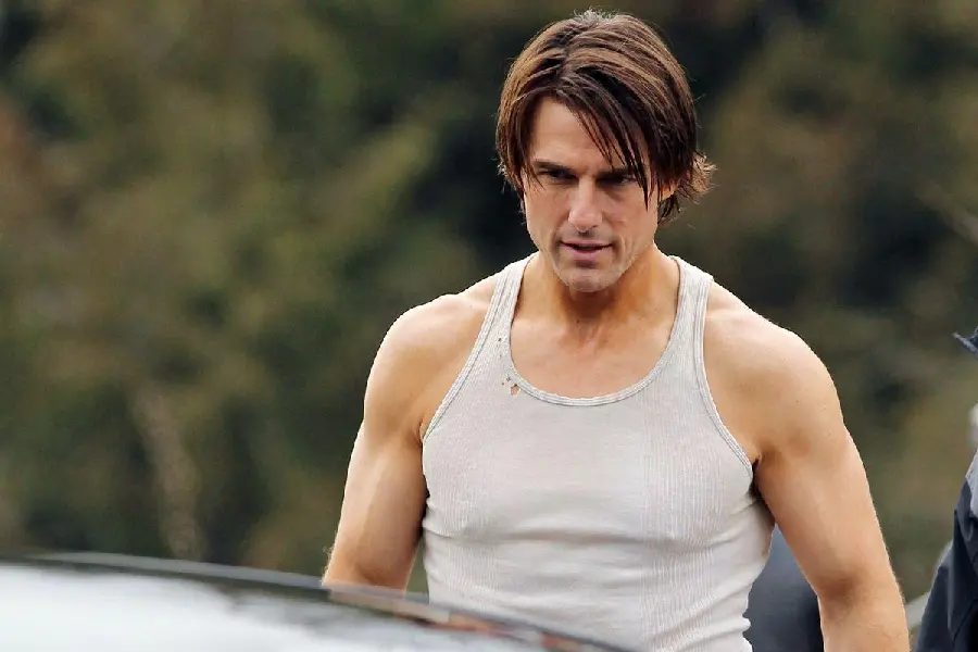 Profile picture of Tom Cruise born in 1962