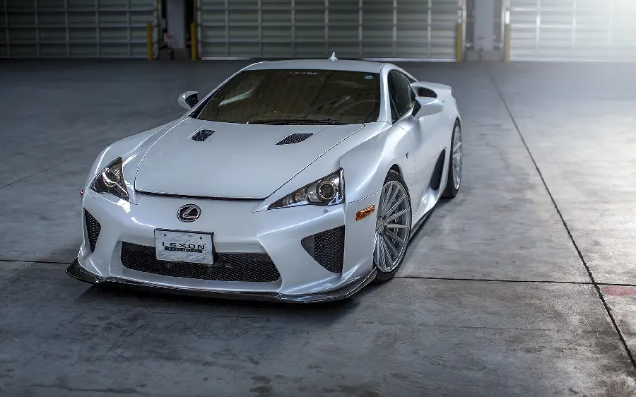 The most downloaded high-end, modern and classy car wallpaper for Windows 