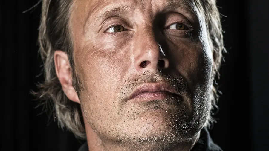 Mads Mikkelsen new and popular design page photo