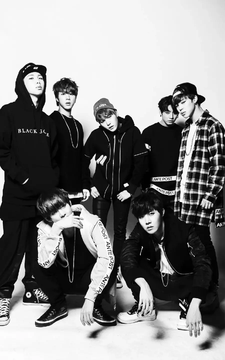 Picture of the head and horns of BTS in a black and white theme