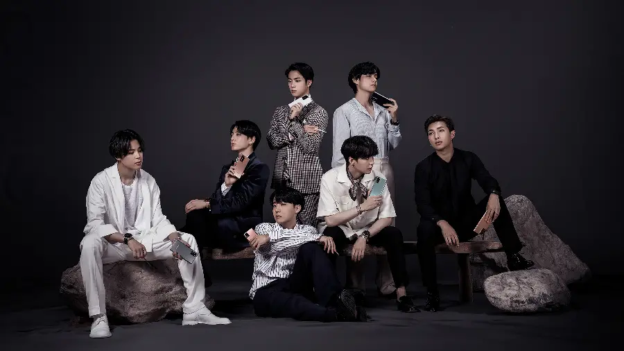 The latest BTS group photo for desktop wallpapers for girls