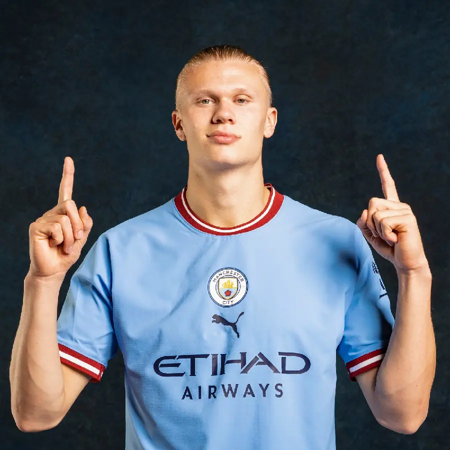 The most special Erling Haaland photo for profiles and wallpapers