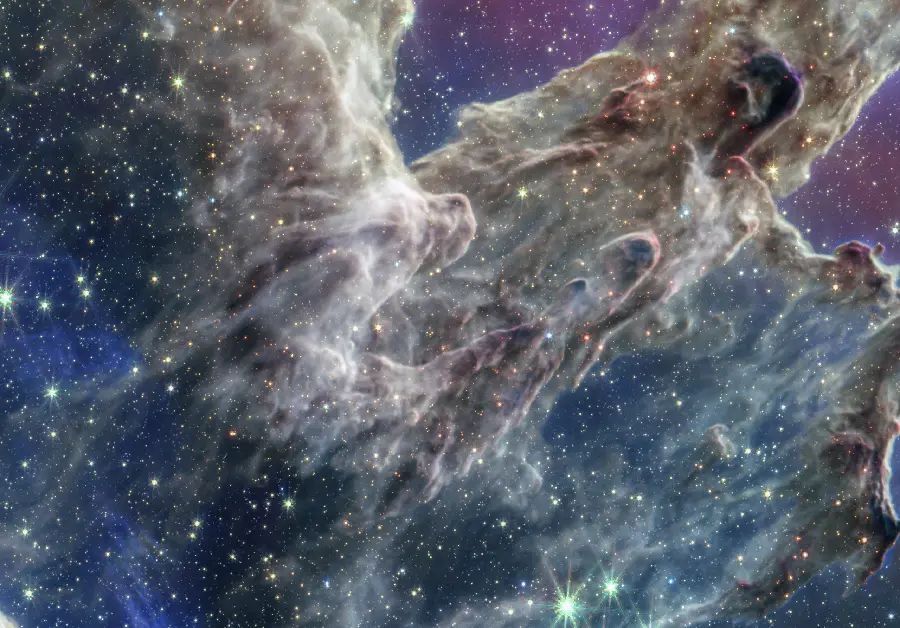 A picture of the wonders of the creation of the galaxy by the James Webb Space Telescope