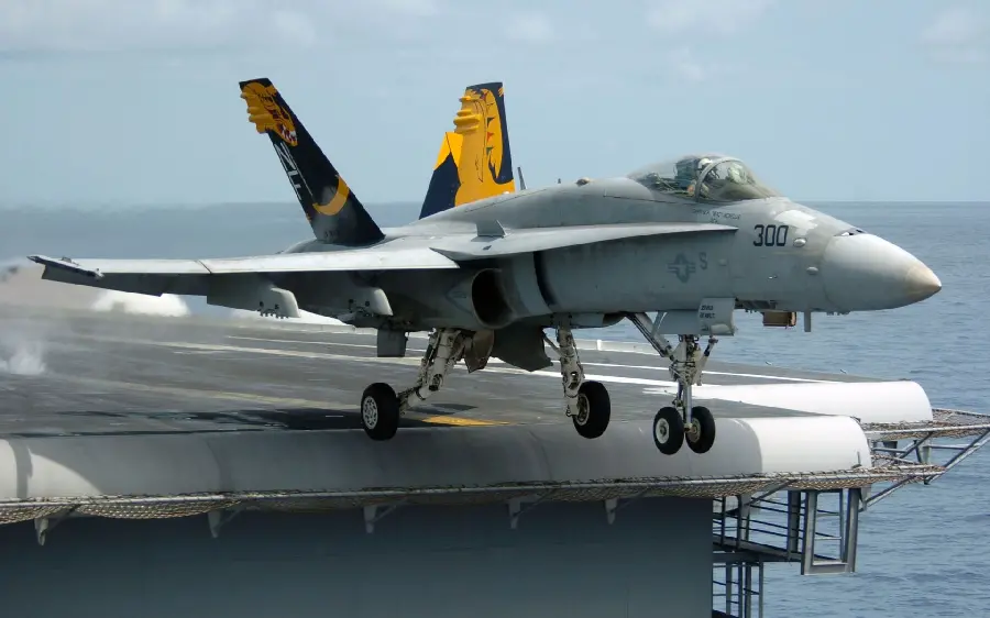 Interesting photo of a cool McDonnell Douglas fighter jet with very good quality
