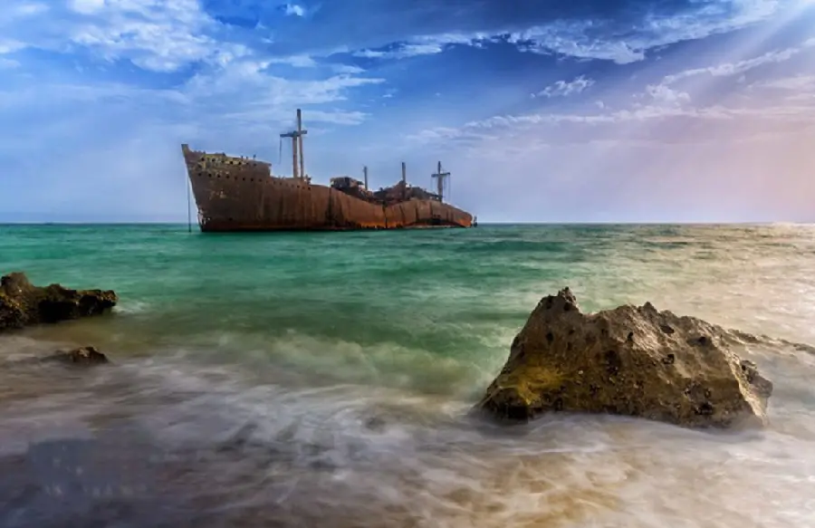 Photo of the West Town Beach on Kish Island