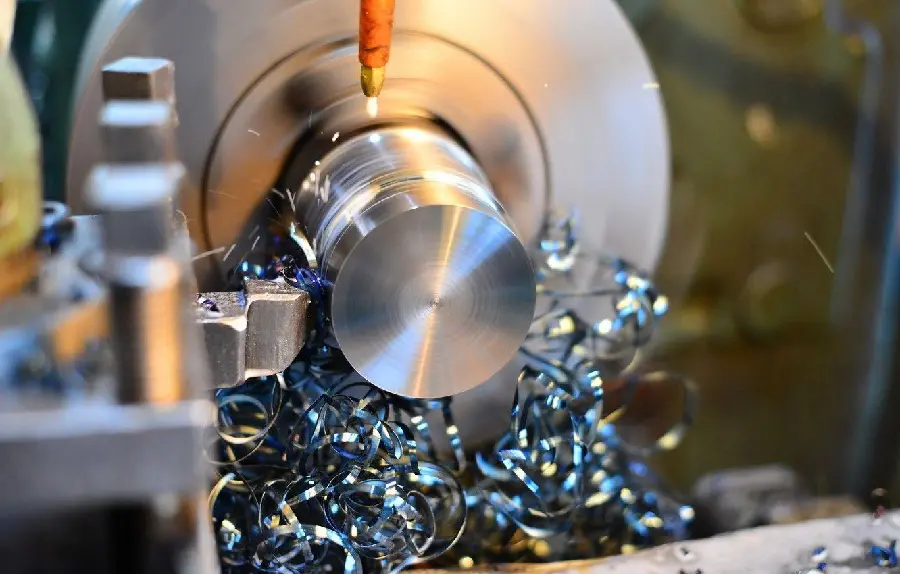 Photo of a lathe used in materials science and metallurgical metal extraction
