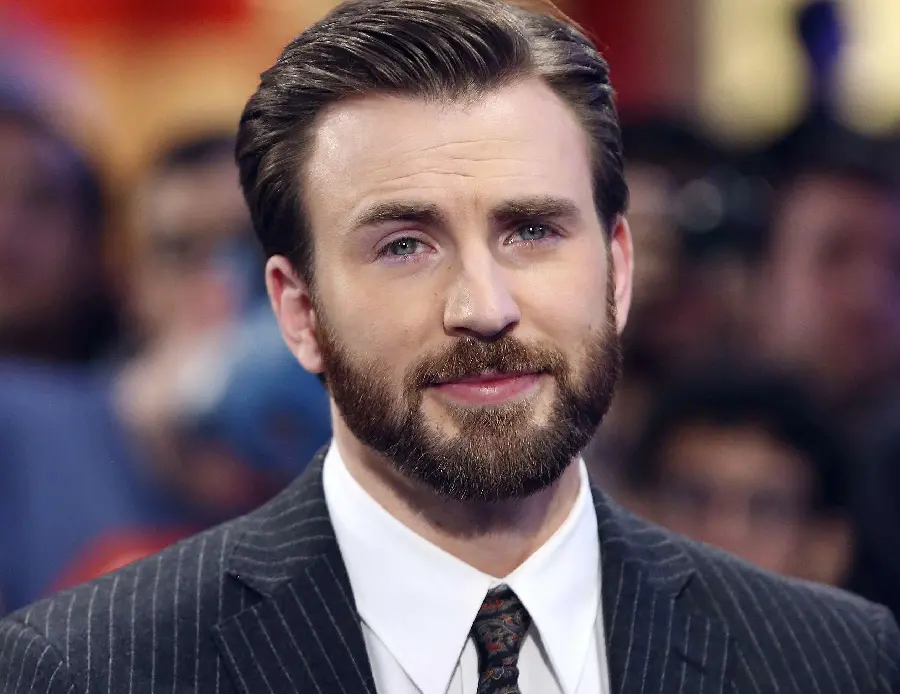Wallpaper of the Snowpiercer actor Chris Evans