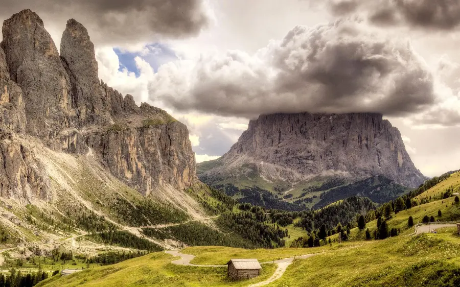 FULL HD desktop photo of a beautiful spot in nature