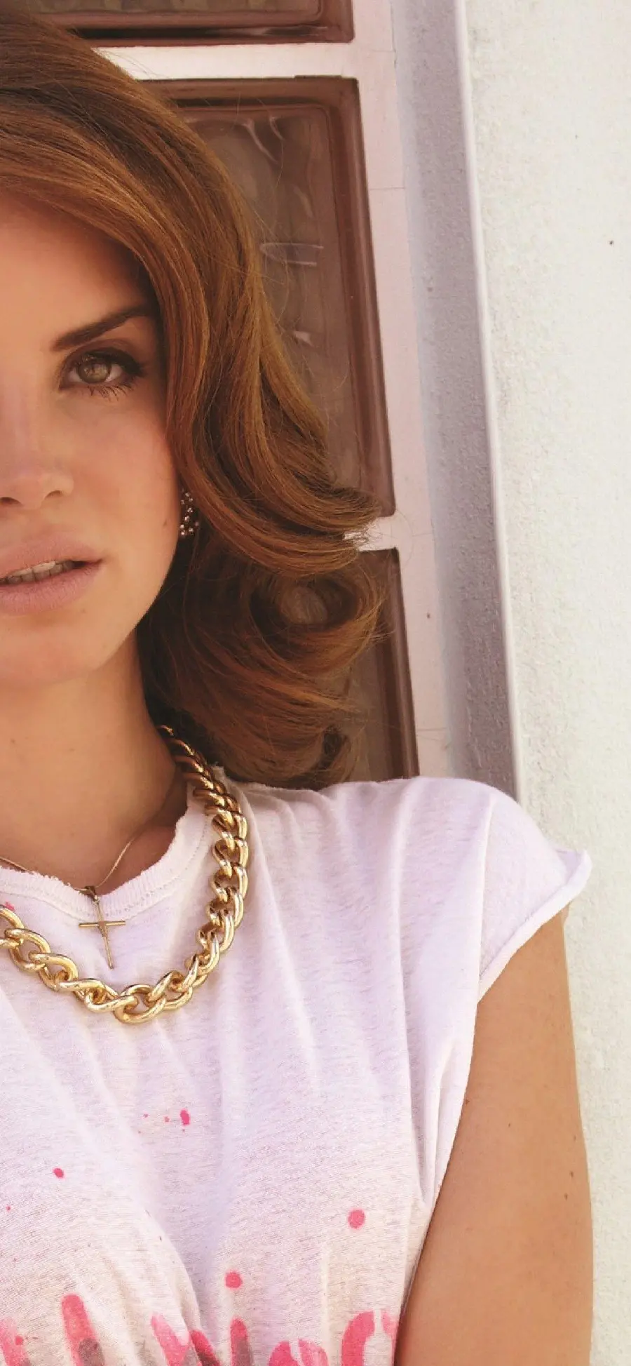 Background photo of Lana Del Rey's profile