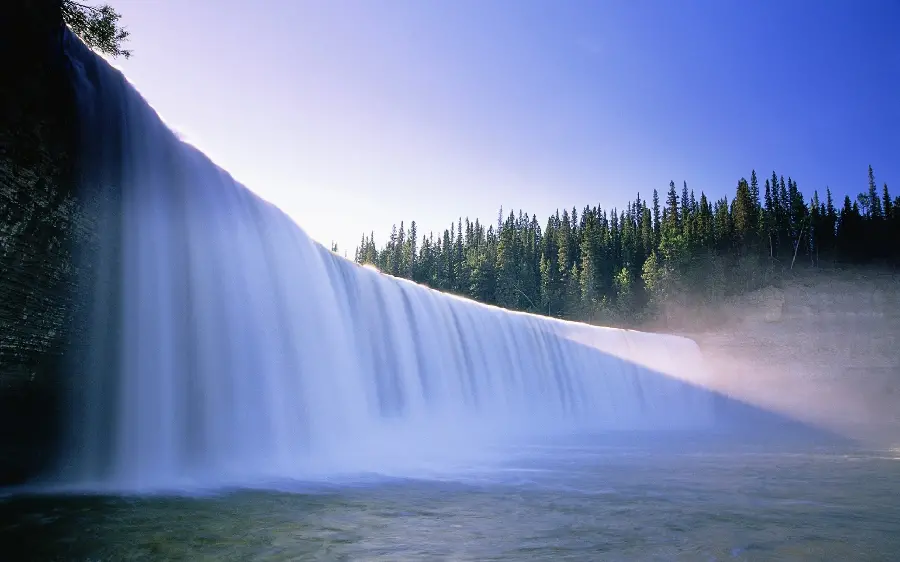 Profile picture of Lady Evelyn Falls in Canada