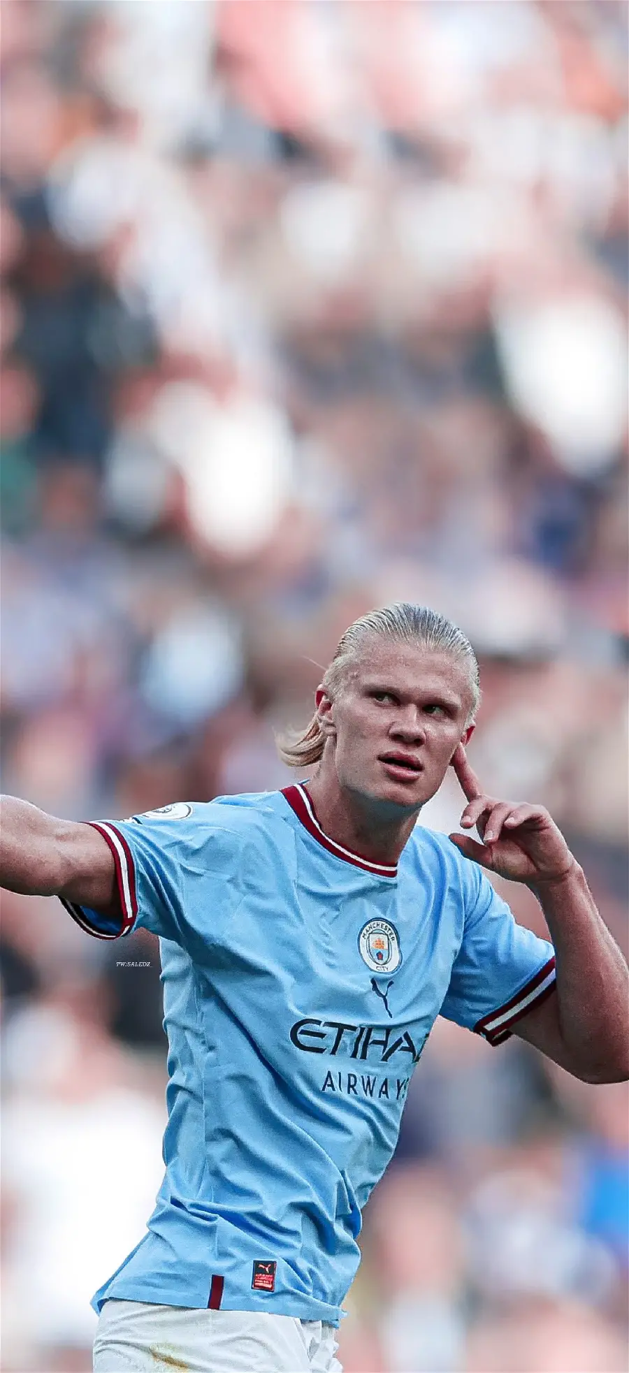 Wallpaper of Erling Haaland, Norwegian player with blurred background
