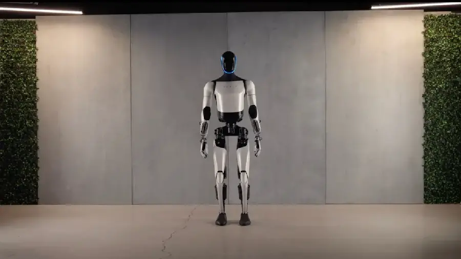 The latest photo released of Tesla's humanoid Optimus robot