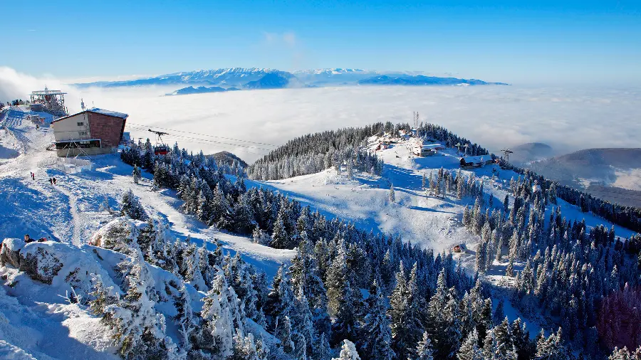The best snowy mountain nature picture for Telegram and WhatsApp profiles 