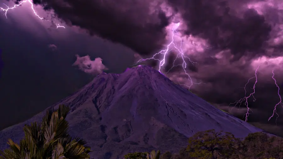 A very attractive photo of the scenery with a special view in nature suitable for profiles