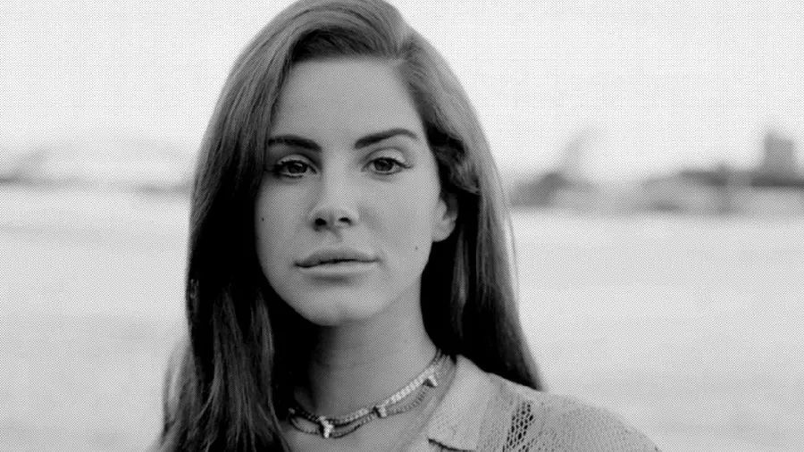 The most beautiful black and white photo of Lana Del Rey or Elizabeth Woolridge Grant