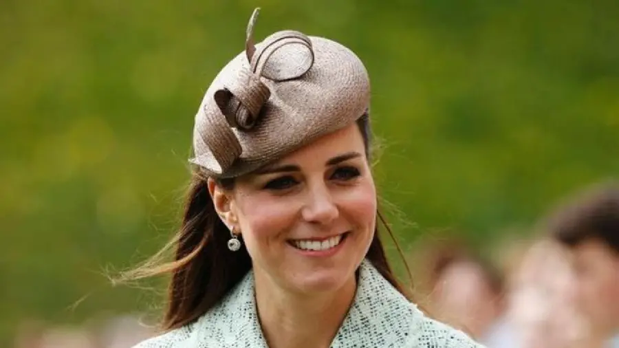 Photo of King William's WifeBritish-born Kate Middleton