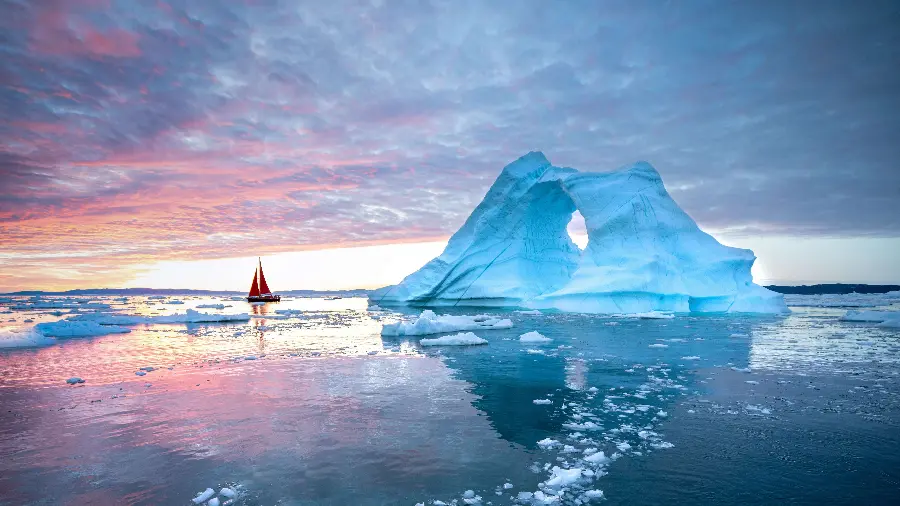 New 5K Arctic Sunrise Wallpaper for Windows 11 and 12
