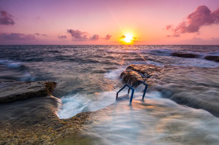 Attractive and dreamy photo of a sunset view over the ocean