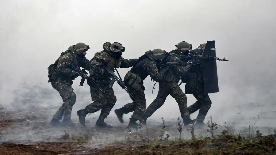 Spectacular wallpaper of special forces during operations