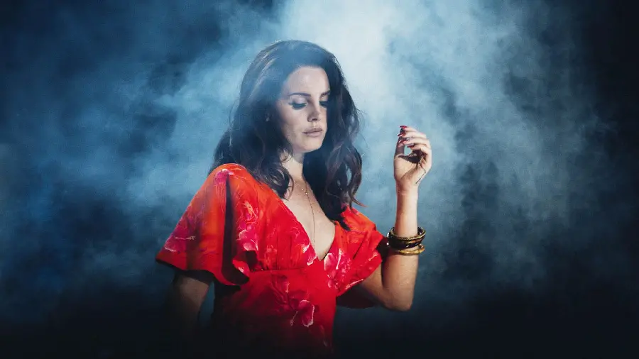 Wallpaper of the famous singer of the song Born to Die Lana Del Rey