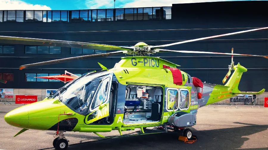 The strangest private helicopter with a night sky suitable for recreational purposes